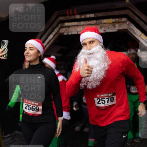 07.12.2025 - St. Pauli X-Mass-Run No. 15 Michael Strokosch http://msf.ph/oto/9362131 07.12.2025 10:35:06 Laufen 15, 2569, 15, 2570, 148 meine-sportfotos.de