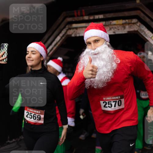 07.12.2025 - St. Pauli X-Mass-Run No. 15 Michael Strokosch http://msf.ph/oto/9362133 07.12.2025 10:35:06 Laufen 15, 2569, 15, 2570, 1484 meine-sportfotos.de