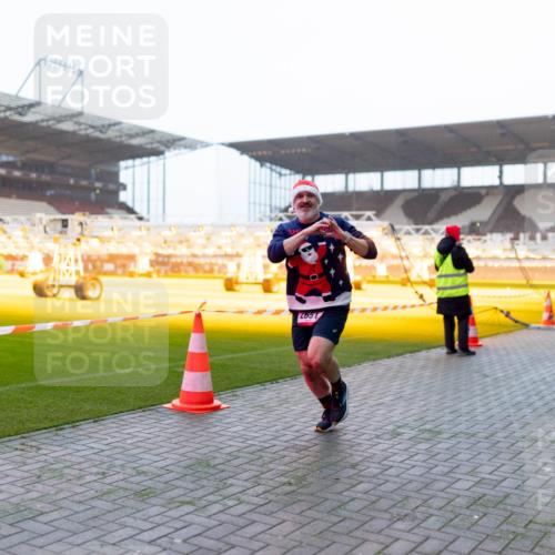 07.12.2025 - St. Pauli X-Mass-Run No. 15 Michael Strokosch http://msf.ph/oto/9362274 07.12.2025 10:54:19 Laufen 2657 meine-sportfotos.de