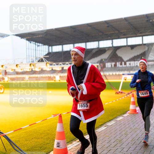 07.12.2025 - St. Pauli X-Mass-Run No. 15 Michael Strokosch http://msf.ph/oto/9362318 07.12.2025 10:54:59 Laufen 040669302, 22, 1655, 1649 meine-sportfotos.de