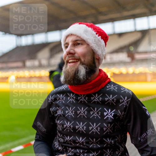 07.12.2025 - St. Pauli X-Mass-Run No. 15 Michael Strokosch http://msf.ph/oto/9362346 07.12.2025 10:56:12 Laufen 0 meine-sportfotos.de