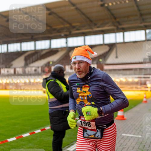 07.12.2025 - St. Pauli X-Mass-Run No. 15 Michael Strokosch http://msf.ph/oto/9362391 07.12.2025 10:56:47 Laufen 198 meine-sportfotos.de