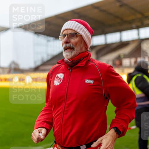 07.12.2025 - St. Pauli X-Mass-Run No. 15 Michael Strokosch http://msf.ph/oto/9362405 07.12.2025 10:56:59 Laufen 1870 meine-sportfotos.de