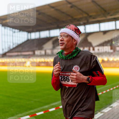 07.12.2025 - St. Pauli X-Mass-Run No. 15 Michael Strokosch http://msf.ph/oto/9362412 07.12.2025 10:57:00 Laufen 286 meine-sportfotos.de