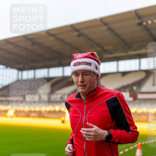 07.12.2025 - St. Pauli X-Mass-Run No. 15 Michael Strokosch http://msf.ph/oto/9362436 07.12.2025 10:57:11 Laufen 3320 meine-sportfotos.de