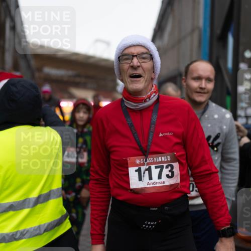 07.12.2025 - St. Pauli X-Mass-Run No. 15 Michael Strokosch http://msf.ph/oto/9362459 07.12.2025 10:59:09 Laufen 2025, 15, 1173 meine-sportfotos.de