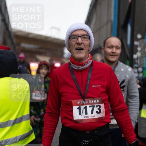 07.12.2025 - St. Pauli X-Mass-Run No. 15 Michael Strokosch http://msf.ph/oto/9362462 07.12.2025 10:59:09 Laufen 4030, 2025, 2025, 15, 1173 meine-sportfotos.de