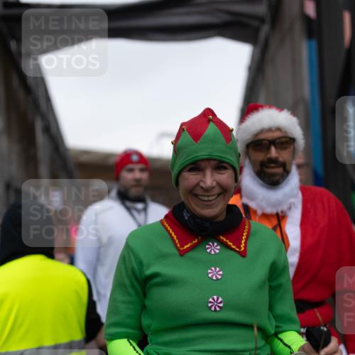 07.12.2025 - St. Pauli X-Mass-Run No. 15 Michael Strokosch http://msf.ph/oto/9362498 07.12.2025 10:59:21 Laufen 82 meine-sportfotos.de