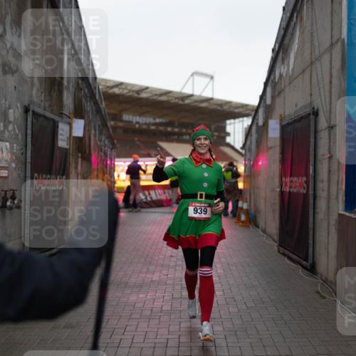 07.12.2025 - St. Pauli X-Mass-Run No. 15 Michael Strokosch http://msf.ph/oto/9362523 07.12.2025 10:59:43 Laufen 939 meine-sportfotos.de