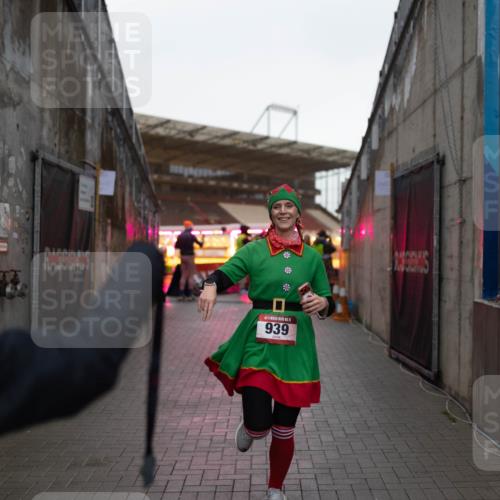 07.12.2025 - St. Pauli X-Mass-Run No. 15 Michael Strokosch http://msf.ph/oto/9362528 07.12.2025 10:59:43 Laufen 939 meine-sportfotos.de