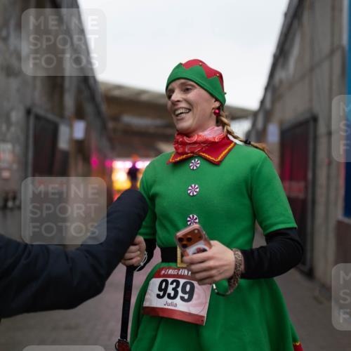 07.12.2025 - St. Pauli X-Mass-Run No. 15 Michael Strokosch http://msf.ph/oto/9362539 07.12.2025 10:59:44 Laufen 939 meine-sportfotos.de