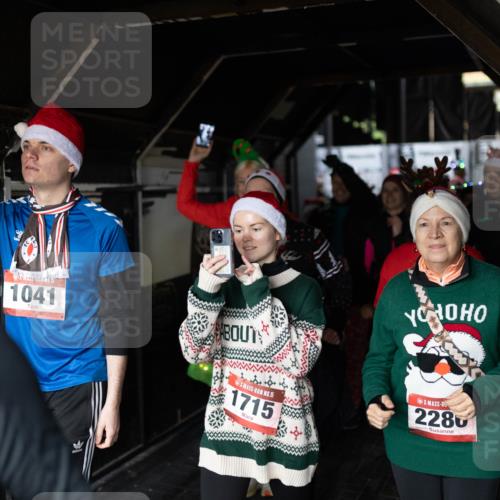 07.12.2025 - St. Pauli X-Mass-Run No. 15 Michael Strokosch http://msf.ph/oto/9362704 07.12.2025 11:13:12 Laufen 1041, 15, 1715, 2280 meine-sportfotos.de