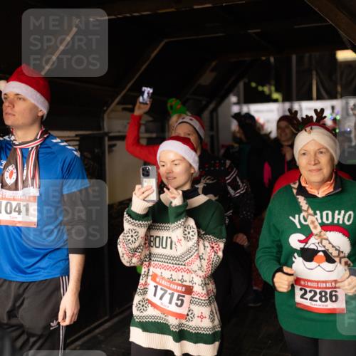 07.12.2025 - St. Pauli X-Mass-Run No. 15 Michael Strokosch http://msf.ph/oto/9362706 07.12.2025 11:13:12 Laufen 1041, 15, 1715, 154, 2286 meine-sportfotos.de