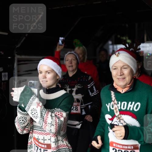 07.12.2025 - St. Pauli X-Mass-Run No. 15 Michael Strokosch http://msf.ph/oto/9362716 07.12.2025 11:13:13 Laufen 15, 1115, 28, 1872, 15 meine-sportfotos.de