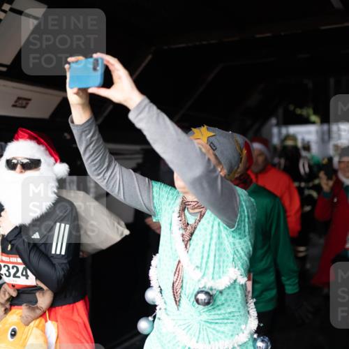07.12.2025 - St. Pauli X-Mass-Run No. 15 Michael Strokosch http://msf.ph/oto/9362771 07.12.2025 11:13:28 Laufen 2324, 03, 093 meine-sportfotos.de