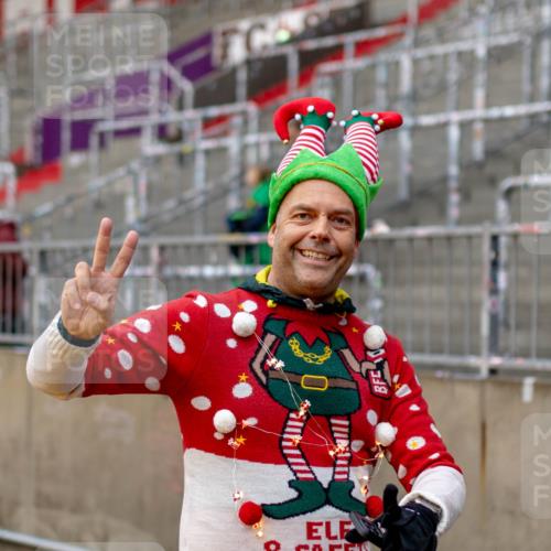 07.12.2025 - St. Pauli X-Mass-Run No. 15 Michael Strokosch http://msf.ph/oto/9362874 07.12.2025 11:19:54 Laufen  meine-sportfotos.de