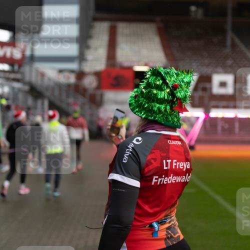07.12.2025 - St. Pauli X-Mass-Run No. 15 Michael Strokosch http://msf.ph/oto/9362901 07.12.2025 11:20:04 Laufen  meine-sportfotos.de