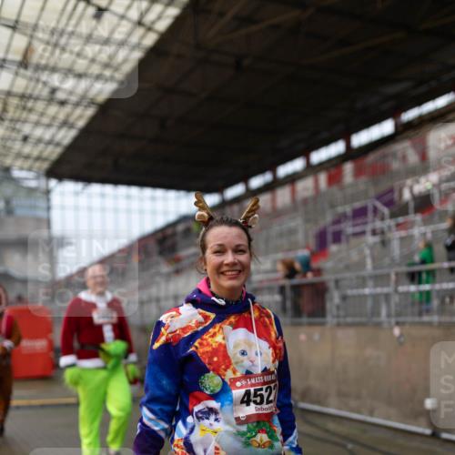 07.12.2025 - St. Pauli X-Mass-Run No. 15 Michael Strokosch http://msf.ph/oto/9362960 07.12.2025 11:20:38 Laufen 452 meine-sportfotos.de