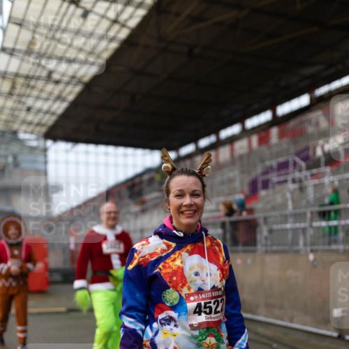 07.12.2025 - St. Pauli X-Mass-Run No. 15 Michael Strokosch http://msf.ph/oto/9362970 07.12.2025 11:20:39 Laufen 3842, 4522 meine-sportfotos.de