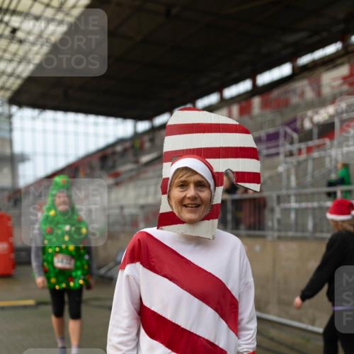 07.12.2025 - St. Pauli X-Mass-Run No. 15 Michael Strokosch http://msf.ph/oto/9362996 07.12.2025 11:20:57 Laufen  meine-sportfotos.de