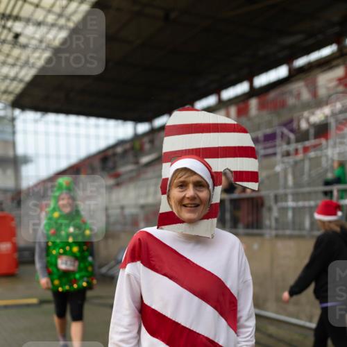 07.12.2025 - St. Pauli X-Mass-Run No. 15 Michael Strokosch http://msf.ph/oto/9362998 07.12.2025 11:20:57 Laufen 3422 meine-sportfotos.de