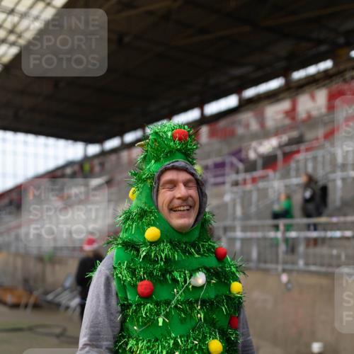 07.12.2025 - St. Pauli X-Mass-Run No. 15 Michael Strokosch http://msf.ph/oto/9363010 07.12.2025 11:21:00 Laufen 3832 meine-sportfotos.de