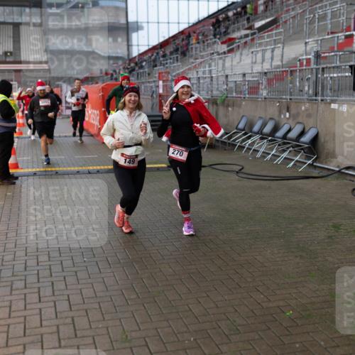 07.12.2025 - St. Pauli X-Mass-Run No. 15 Michael Strokosch http://msf.ph/oto/9363047 07.12.2025 11:21:44 Laufen 3091, 149, 270, 67 meine-sportfotos.de