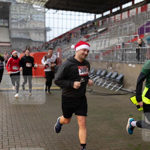 07.12.2025 - St. Pauli X-Mass-Run No. 15 Michael Strokosch http://msf.ph/oto/9363057 07.12.2025 11:21:46 Laufen 3091, 2927 meine-sportfotos.de