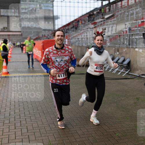 07.12.2025 - St. Pauli X-Mass-Run No. 15 Michael Strokosch http://msf.ph/oto/9363079 07.12.2025 11:21:53 Laufen 4171, 4158, 22, 22 meine-sportfotos.de