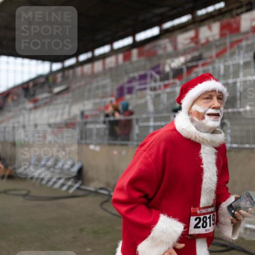 07.12.2025 - St. Pauli X-Mass-Run No. 15 Michael Strokosch http://msf.ph/oto/9363090 07.12.2025 11:22:29 Laufen 2819 meine-sportfotos.de