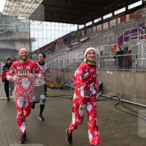 07.12.2025 - St. Pauli X-Mass-Run No. 15 Michael Strokosch http://msf.ph/oto/9363109 07.12.2025 11:23:33 Laufen 2511, 5, 508 meine-sportfotos.de