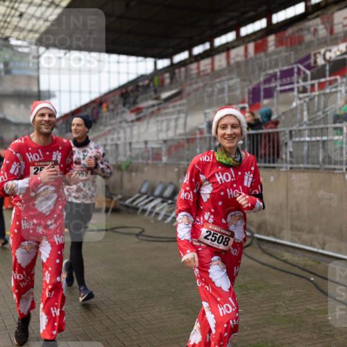 07.12.2025 - St. Pauli X-Mass-Run No. 15 Michael Strokosch http://msf.ph/oto/9363113 07.12.2025 11:23:33 Laufen 25, 052, 5, 2508 meine-sportfotos.de