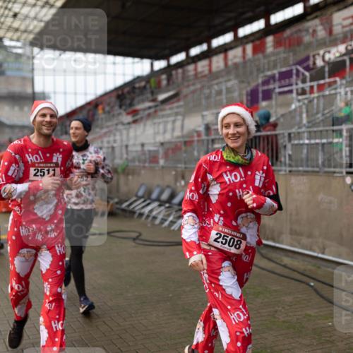 07.12.2025 - St. Pauli X-Mass-Run No. 15 Michael Strokosch http://msf.ph/oto/9363114 07.12.2025 11:23:33 Laufen 2511, 15, 2508 meine-sportfotos.de