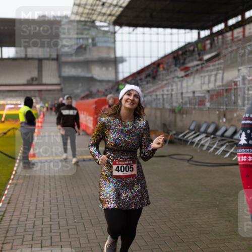 07.12.2025 - St. Pauli X-Mass-Run No. 15 Michael Strokosch http://msf.ph/oto/9363122 07.12.2025 11:23:38 Laufen 5, 4005, 263 meine-sportfotos.de