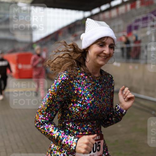 07.12.2025 - St. Pauli X-Mass-Run No. 15 Michael Strokosch http://msf.ph/oto/9363136 07.12.2025 11:23:38 Laufen 000000, 05 meine-sportfotos.de