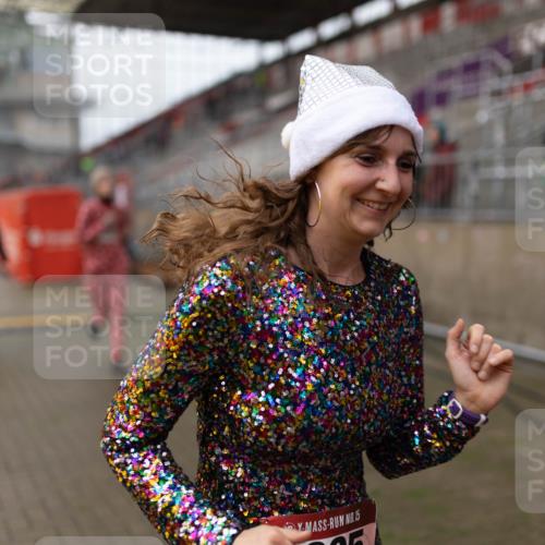 07.12.2025 - St. Pauli X-Mass-Run No. 15 Michael Strokosch http://msf.ph/oto/9363137 07.12.2025 11:23:38 Laufen 20000, 15 meine-sportfotos.de