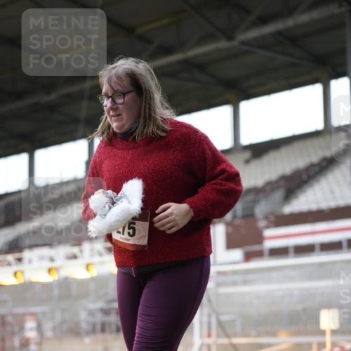 07.12.2025 - St. Pauli X-Mass-Run No. 15 Patografie http://msf.ph/oto/9366309 07.12.2025 10:51:35 Ziel 275, 1047, 2103, 2105, 2327, 2332, 2553, 2642, 2643, 2674, 2959, 4862 meine-sportfotos.de