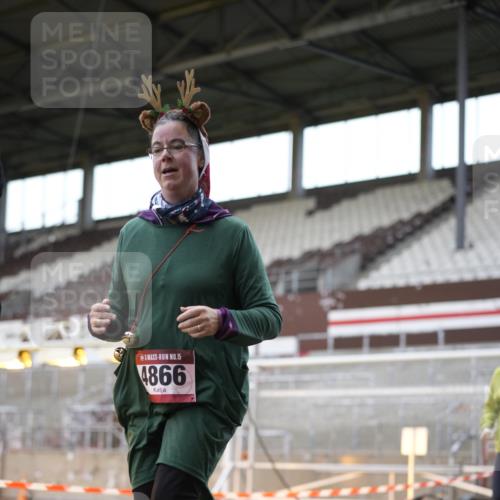 07.12.2025 - St. Pauli X-Mass-Run No. 15 Patografie http://msf.ph/oto/9366389 07.12.2025 10:52:09 Ziel 27, 499, 506, 654, 931, 1098, 2592, 2661, 4797, 4864, 4865, 4866, 4879, 4880 meine-sportfotos.de