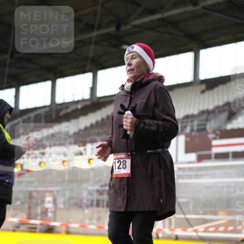 07.12.2025 - St. Pauli X-Mass-Run No. 15 Patografie http://msf.ph/oto/9366461 07.12.2025 10:53:12 Ziel 500, 510, 1684, 3128 meine-sportfotos.de