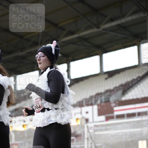 07.12.2025 - St. Pauli X-Mass-Run No. 15 Patografie http://msf.ph/oto/9366478 07.12.2025 10:53:26 Ziel 106, 546, 1679, 1680, 1681, 1682, 1683, 3128 meine-sportfotos.de