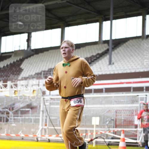 07.12.2025 - St. Pauli X-Mass-Run No. 15 Patografie http://msf.ph/oto/9366508 07.12.2025 10:54:25 Ziel 656, 1177, 1489, 2286, 2328, 2358, 2360, 2832 meine-sportfotos.de