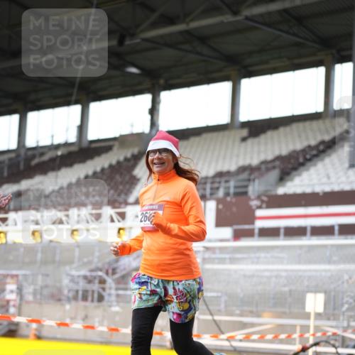 07.12.2025 - St. Pauli X-Mass-Run No. 15 Patografie http://msf.ph/oto/9366621 07.12.2025 10:56:47 Ziel 55, 417, 555, 566, 568, 763, 1203, 2538, 2542, 2664, 3275 meine-sportfotos.de