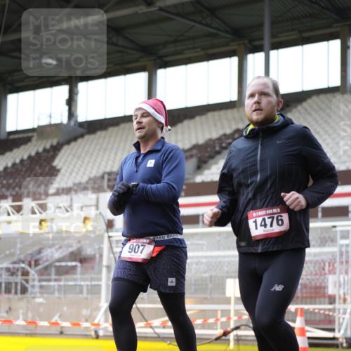 07.12.2025 - St. Pauli X-Mass-Run No. 15 Patografie http://msf.ph/oto/9366756 07.12.2025 10:58:42 Ziel 7, 606, 907, 941, 1160, 1174, 1453, 1458, 1459, 1476, 2130, 2131 meine-sportfotos.de