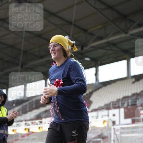07.12.2025 - St. Pauli X-Mass-Run No. 15 Patografie http://msf.ph/oto/9366771 07.12.2025 10:58:50 Ziel 7, 606, 907, 941, 1160, 1174, 1451, 1453, 1456, 1458, 1459, 1476, 2130, 2131 meine-sportfotos.de