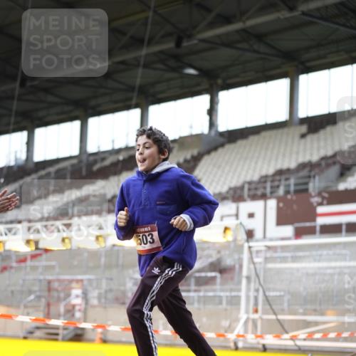 07.12.2025 - St. Pauli X-Mass-Run No. 15 Patografie http://msf.ph/oto/9366786 07.12.2025 10:59:03 Ziel 242, 582, 1451, 1456, 1508, 2503, 2772 meine-sportfotos.de