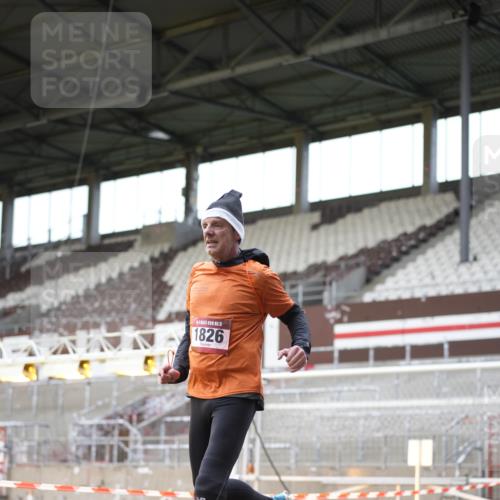 07.12.2025 - St. Pauli X-Mass-Run No. 15 Patografie http://msf.ph/oto/9366819 07.12.2025 10:59:23 Ziel 1826, 2719, 2720, 2721, 2727 meine-sportfotos.de