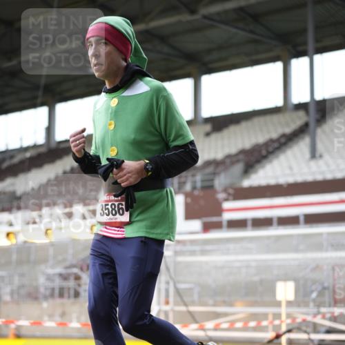 07.12.2025 - St. Pauli X-Mass-Run No. 15 Patografie http://msf.ph/oto/9366859 07.12.2025 11:00:01 Ziel 529, 1482, 1558, 1702, 3586 meine-sportfotos.de