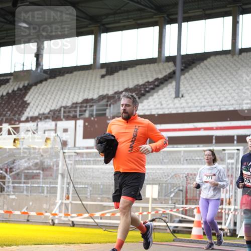 07.12.2025 - St. Pauli X-Mass-Run No. 15 Patografie http://msf.ph/oto/9366959 07.12.2025 11:01:18 Ziel 89, 132, 139, 557, 766, 770, 771, 1300, 1367, 1615, 2251, 2252 meine-sportfotos.de