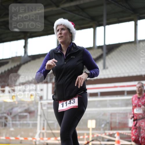 07.12.2025 - St. Pauli X-Mass-Run No. 15 Patografie http://msf.ph/oto/9367029 07.12.2025 11:02:03 Ziel 95, 193, 314, 317, 837, 838, 842, 847, 851, 1143, 1416, 1611, 2329, 2576 meine-sportfotos.de