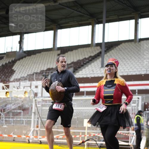 07.12.2025 - St. Pauli X-Mass-Run No. 15 Patografie http://msf.ph/oto/9367097 07.12.2025 11:02:47 Ziel 151, 160, 502, 574, 602, 612, 875, 880, 953, 997, 1063, 1102, 4809 meine-sportfotos.de